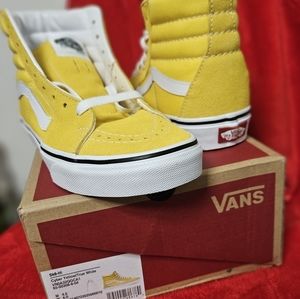 Yellow and White Vans men's size 4.5 women's 6